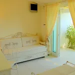 Hotel Budoni Beach 酒店 3*