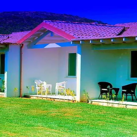 Отель Hotel Budoni Beach 3*
