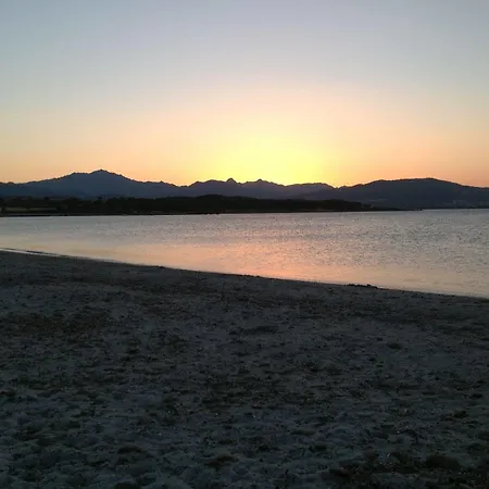 Hotel Budoni Beach Отель Будони