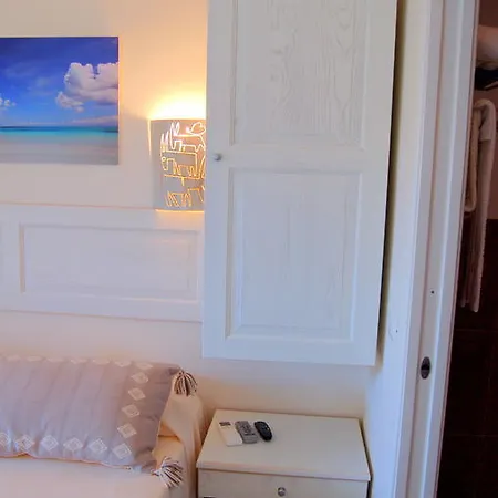 Hotel Budoni Beach 3* بودوني