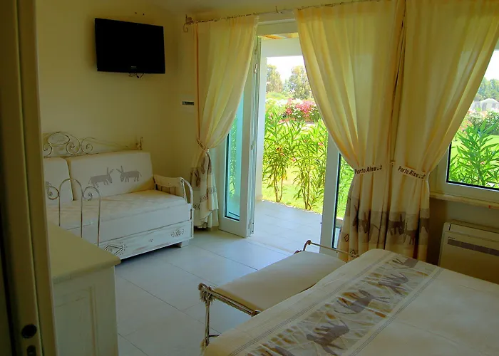 ホテル Hotel Budoni Beach