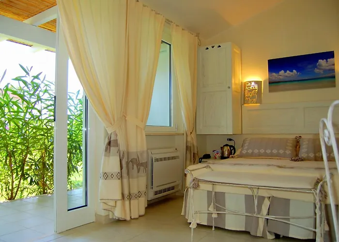 Hotel Budoni Beach ホテル 3*