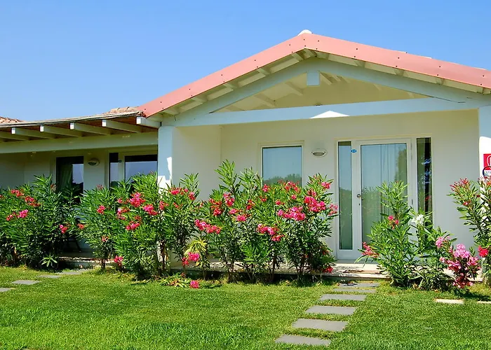 Hotel Budoni Beach 3* 布多尼